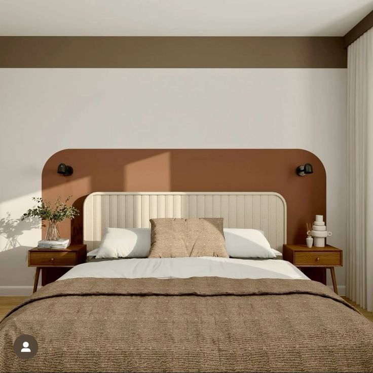 dormitorio com cabeceira em mocha mousse em composicao com tecido palha, branco e detalhe de pint...